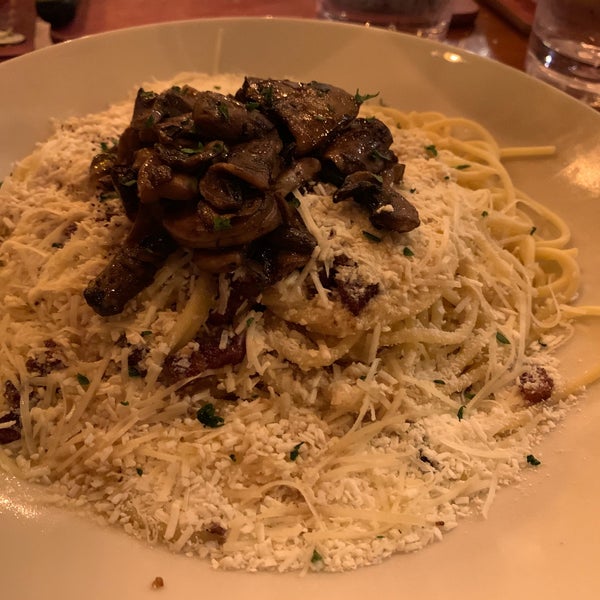 Photo taken at The Old Spaghetti Factory by Muse4Fun on 11/13/2019