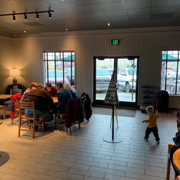 Starbucks Coffee Shop in Prosser