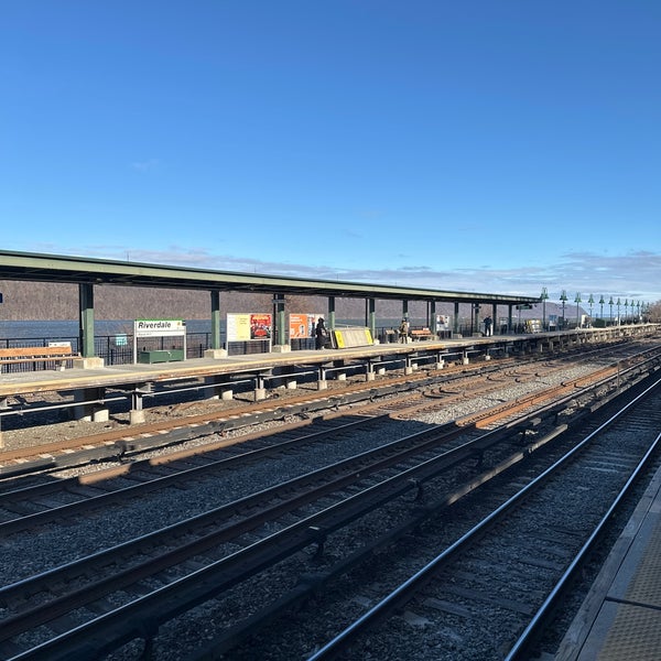 Metro North Riverdale Station North Riverdale 6 tips