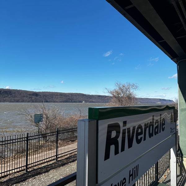 Metro North Riverdale Station North Riverdale 6 tips