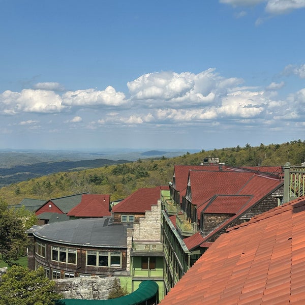 Photo taken at Mohonk Mountain House by Charles G. on 4/28/2023