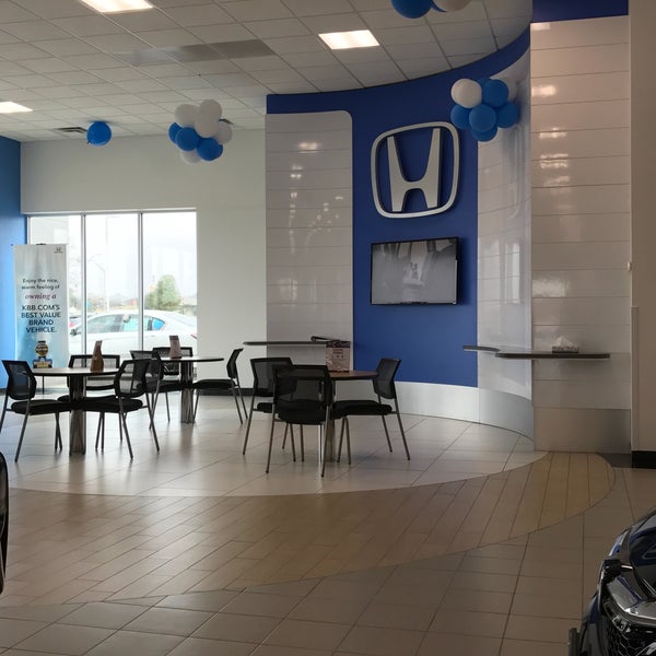 Das Foto wurde bei Round Rock Honda von Claire F. am 2/11/2017 aufgenommen