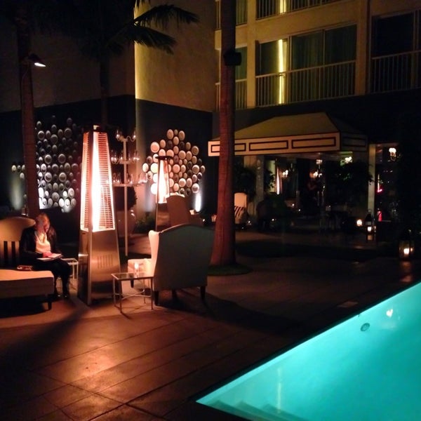 4/5/2014にLuis R.がCast Lounge at Viceroy Santa Monicaで撮った写真