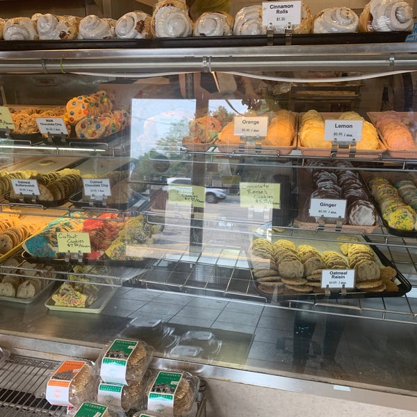 Art's Bakery 4 tips from 160 visitors