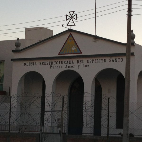Iglesia Reestructurada Del Espíritu Santo - Church