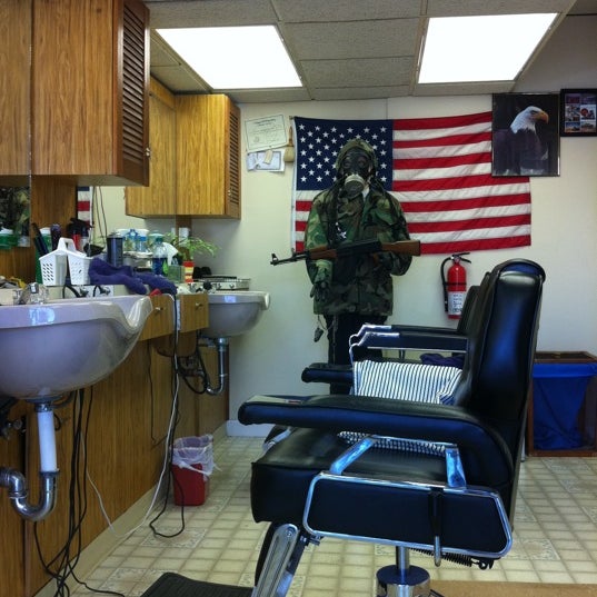 Dundee Milwaukee Barber Shop 1 tip from 6 visitors