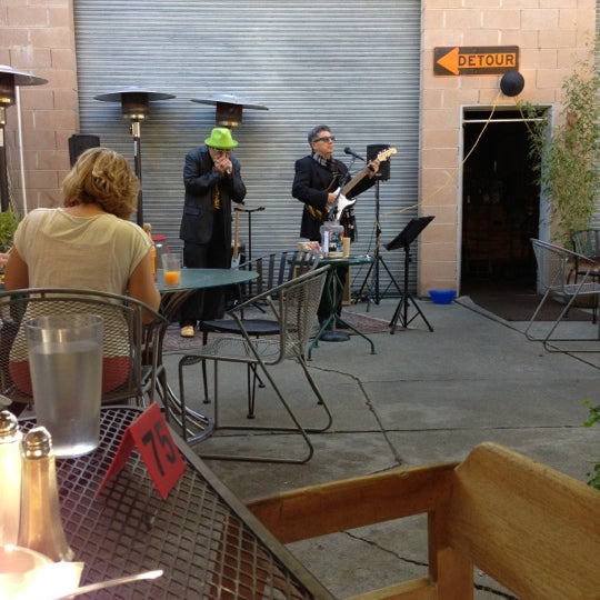 Photo taken at Main Street Coffee Roasting Company by Laura F. on 11/3/2012