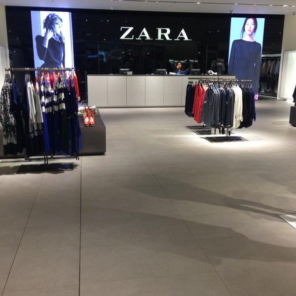 ZARA - Clothing Store in บางกะปิ