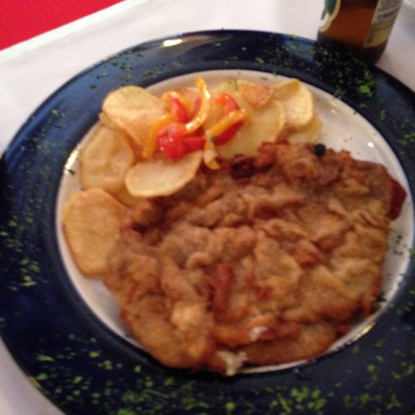 Das Foto wurde bei Restaurante La Finca Española von Luis Angel E. am 6/15/2014 aufgenommen