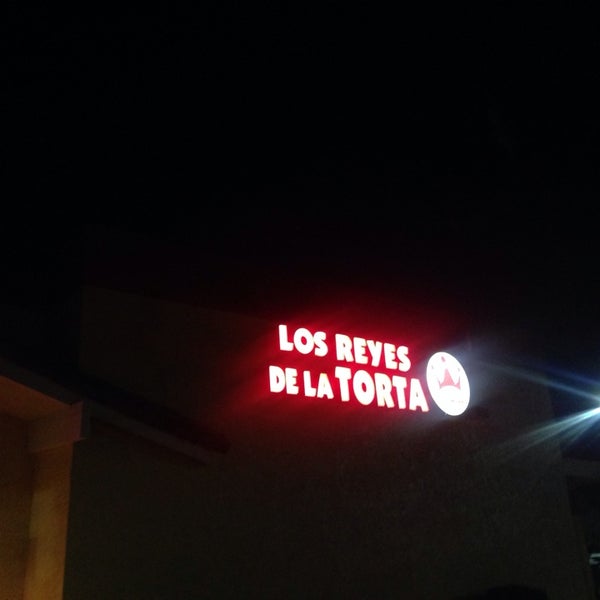 Photo taken at Los Reyes De La Torta by Irell P. on 5/11/2014