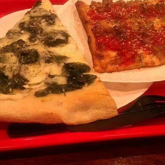 Photos at Victor's Pizza & Pasta House 19 tips from 547 visitors