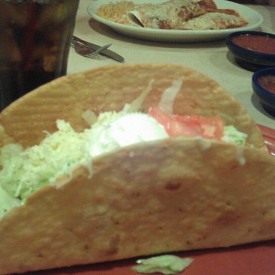 Photo taken at La Parrilla Mexican Restaurant by Kendra W. on 5/8/2014