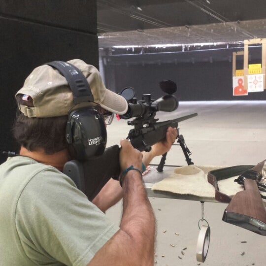10/19/2013にKim S.がP2K Shooting Rangeで撮った写真