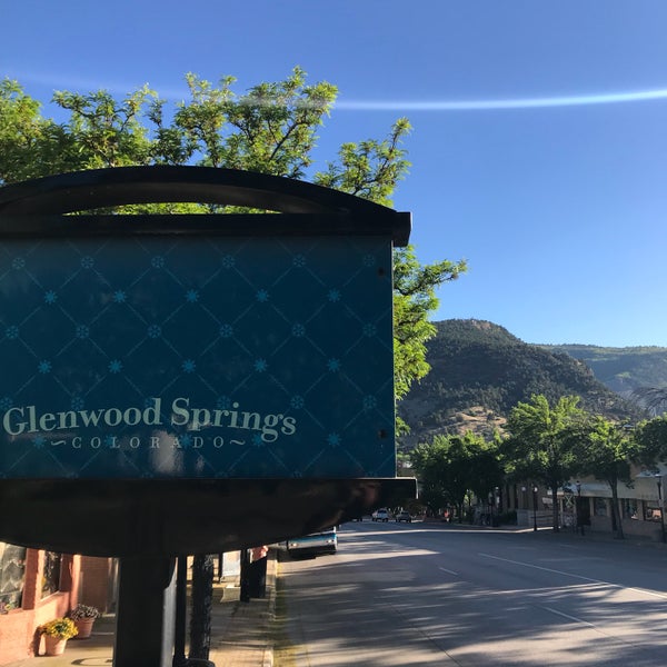 Foto tirada no(a) Glenwood Springs, CO por ariq d. em 5/26/2018