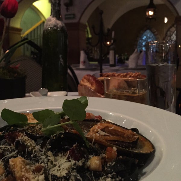 3/2/2017 tarihinde ariq d.ziyaretçi tarafından Restaurante &amp; Bar La Strega'de çekilen fotoğraf