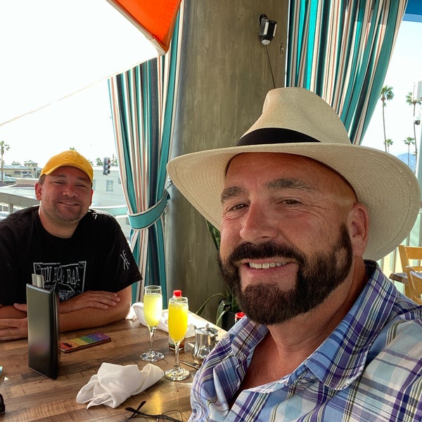 Foto tomada en Bongo Johnny&#39;s Patio Bar and Grill  por Toby S. el 4/7/2021