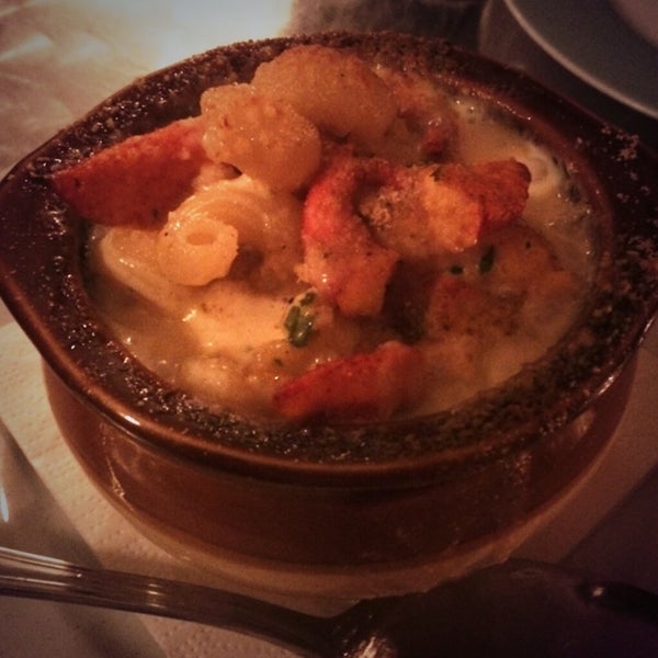 Get the lobster mac & cheese. You just have to.
