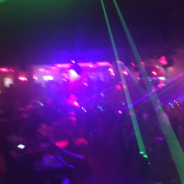 Long beach ca gay bars