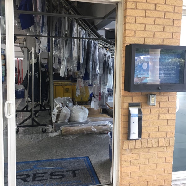 Crest Cleaners 5 tips from 32 visitors