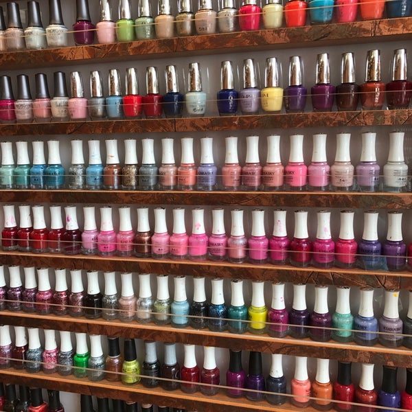 Mirage Nails Fallsgrove 1 tip from 60 visitors