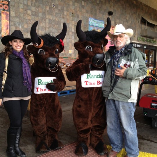 Das Foto wurde bei Los Altos Ranch Market von Stefanie R. am 12/16/2012 aufgenommen