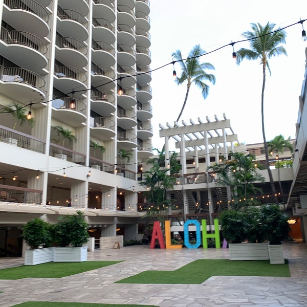 Foto tirada no(a) Waikiki Beach Marriott Resort &amp; Spa por Anthony L. em 11/18/2023