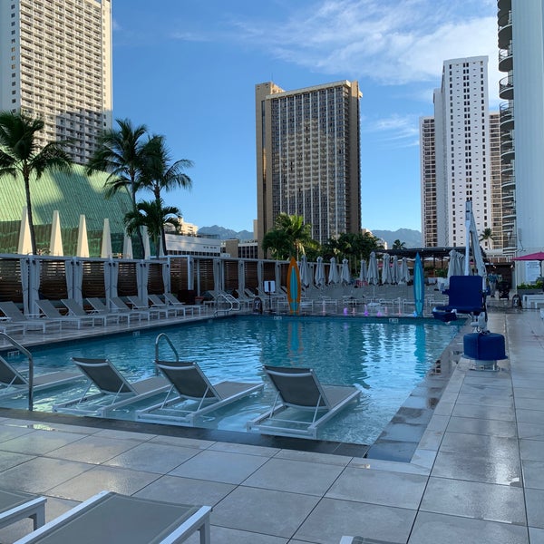 Photo taken at Waikiki Beach Marriott Resort &amp; Spa by Anthony L. on 11/18/2023