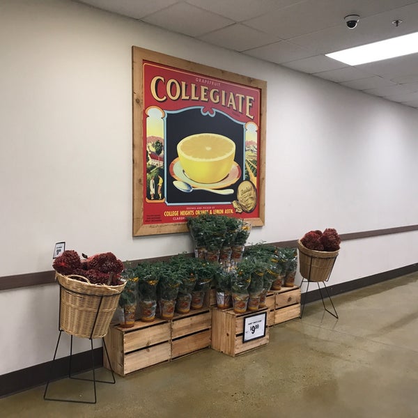 Sprouts Farmers Market Farmers Market in Roseville