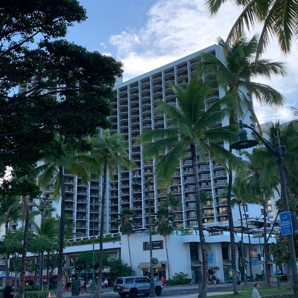 Foto tirada no(a) Waikiki Beach Marriott Resort &amp; Spa por Anthony L. em 10/11/2023