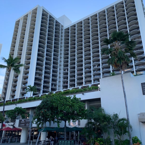 Foto tirada no(a) Waikiki Beach Marriott Resort &amp; Spa por Anthony L. em 10/8/2023