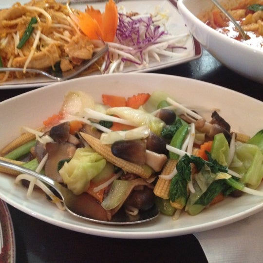 New Krung Thai Restaurant, 580 N Winchester Blvd, San Jose, CA, krung thai ...