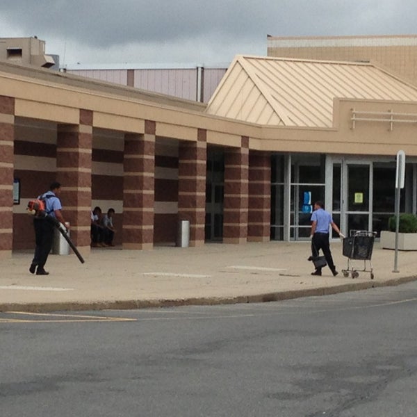 Liberty Tree Mall 25 tips from 3440 visitors