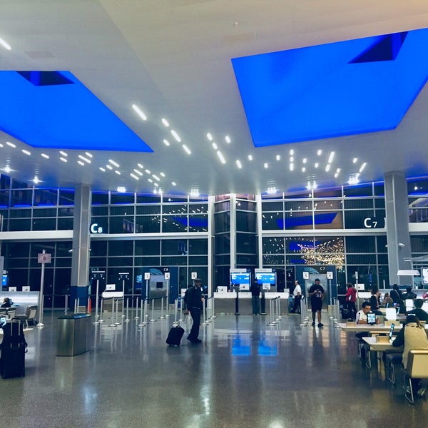 Foto scattata a George Bush Intercontinental Airport (IAH) da Jeff B. il 10/18/2017