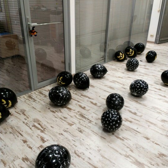 Photo taken at HomeMe.ru HQ by Makar on 10/31/2012