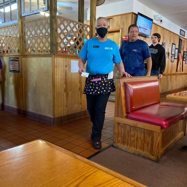 Johnny's BarBQ & Catering 12 tips from 241 visitors