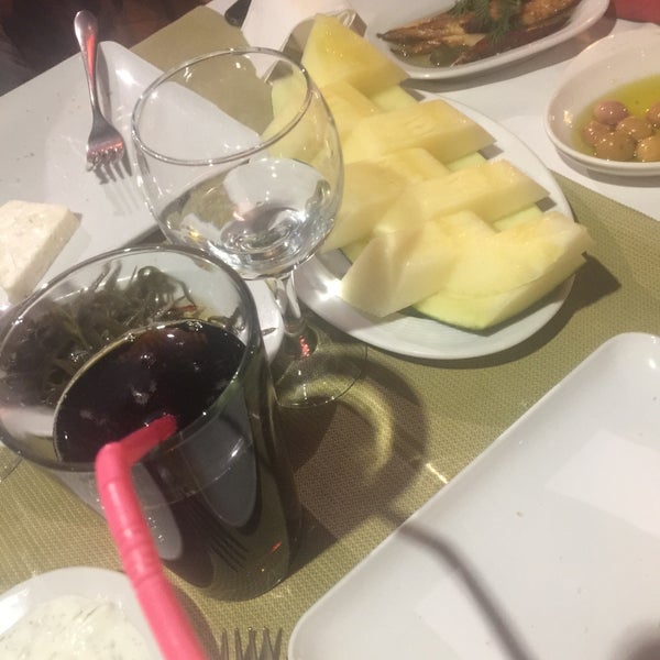 Foto diambil di My Deniz Restaurant oleh Gacall pada 11/2/2016