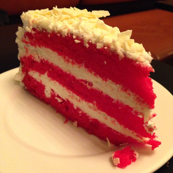 The red velvet was different than I was used to. And.. Bright red. Taste was nice tho. Staff was friendly. Big and busy cafe.