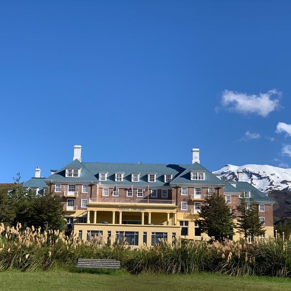 Photo prise au Chateau Tongariro Hotel par Jon B. le12/26/2018