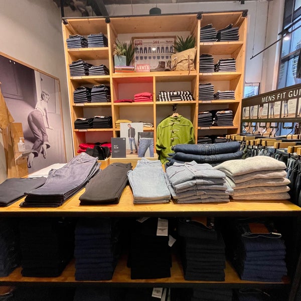 Levi's Store - Mitte - 0 tips