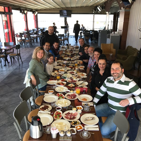 Foto tomada en Gupse Cafe/Restoran  por Anıl S. el 3/26/2017