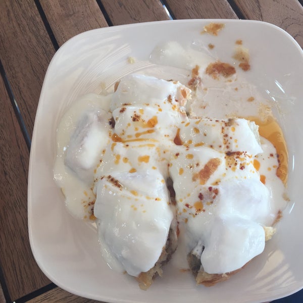 Özen Börek ve Tatlı Evi Anadolu Hisarı Körfez Cd. No4/A Özen Börek ve Tatlı Evi Anadolu Hisarı Körfez Cd. No4/A