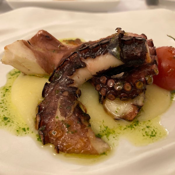 Ristorante Regina Lucia Mediterranean Restaurant in Siracusa