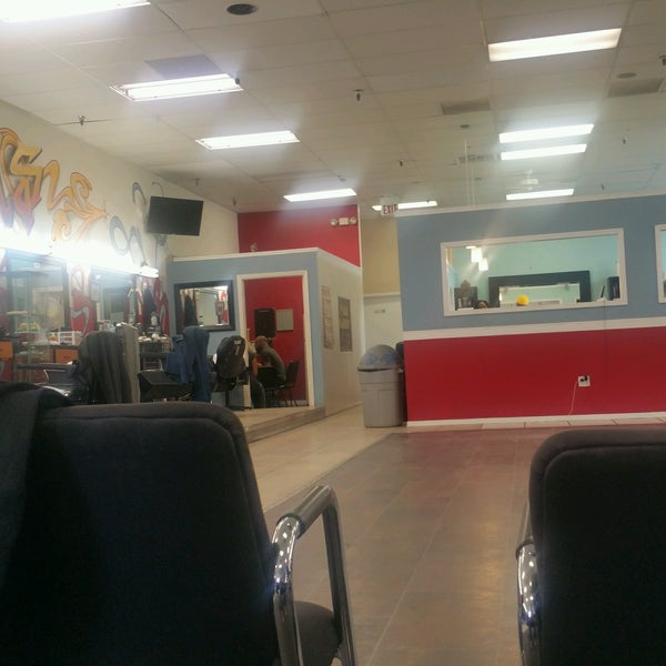 Mad Barbers Hair Salon in Orlando