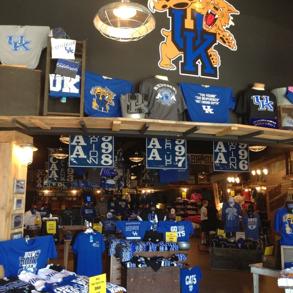 Wildcat Wearhouse Hamburg Lexington Ky