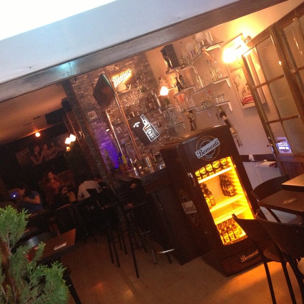 Бар у моста. Паб феникс. Паб феникс. Кофейня феникс. Бар феникс щелкино.