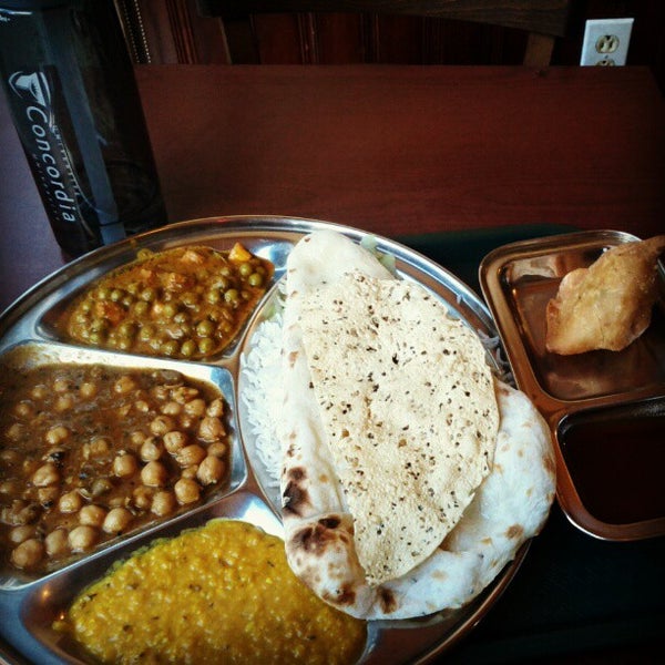 Foto tomada en Thali Cuisine Indienne  por Dipta C. el 9/3/2013