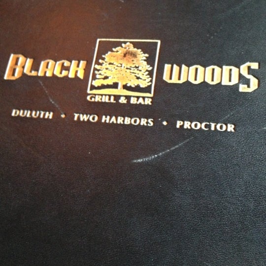 Foto diambil di Blackwoods Bar &amp; Grill oleh Austin W. pada 10/20/2012