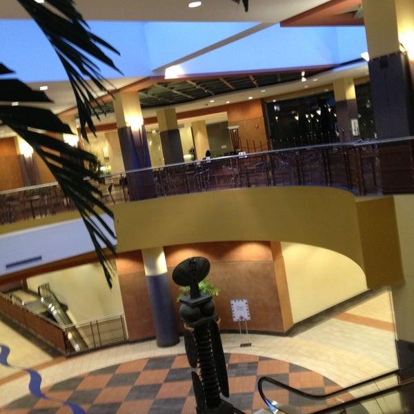 Town Square Complex Structure in Saint Paul