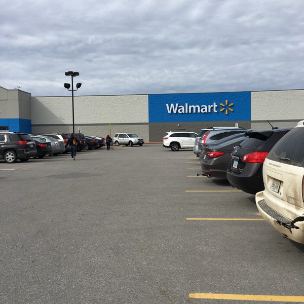 Walmart Supercenter Coralville, IA