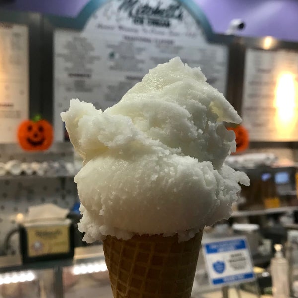 10/20/2021にLiviaがMitchell&#39;s Ice Creamで撮った写真